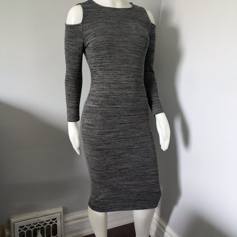 Chelsea & Theodore dress